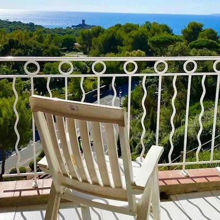 Apartment Appt Frimousse Vue Mer & Piscine Cap Esterel Agay Saint-Raphael (Var)